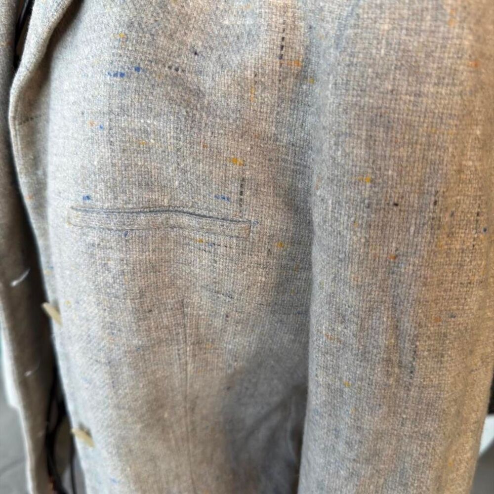 Men's Jacket - Picture 5 of 8